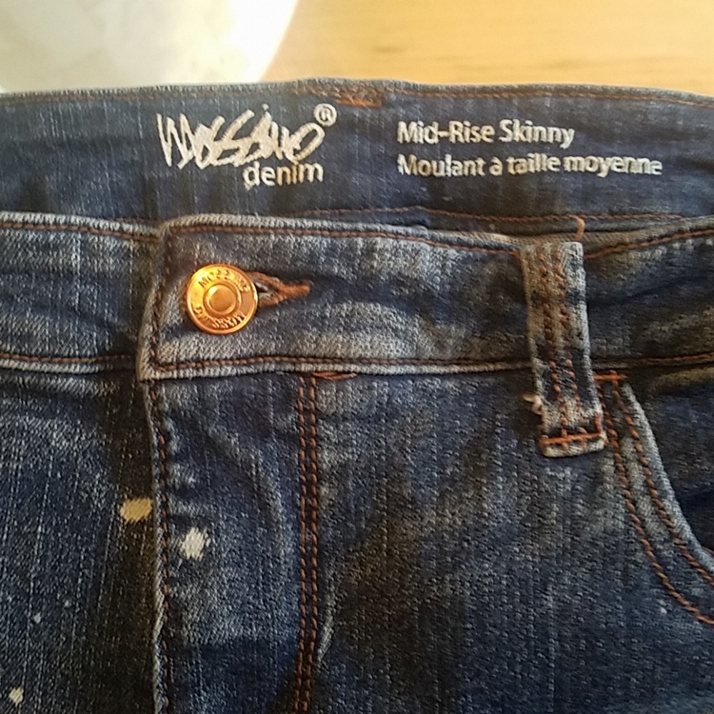 Distressed Jeans